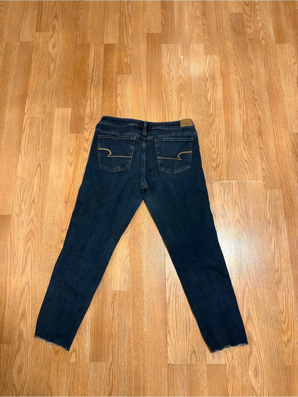 American Eagle Outfitters Dark Indigo Ankle Crop Jeans